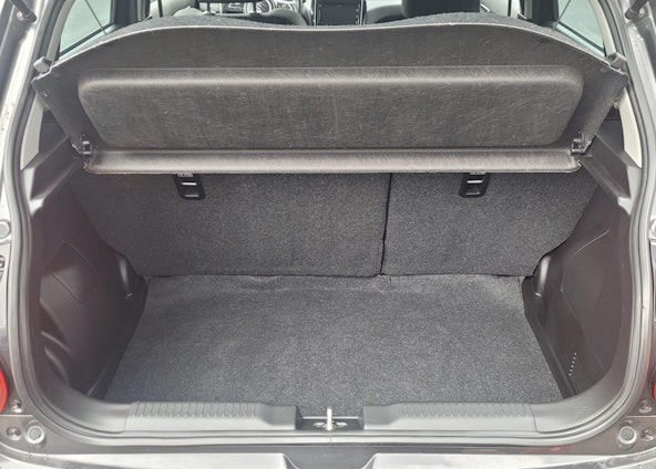 Vehicle image 7 Vehicle image 7