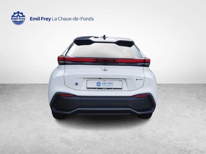 Vehicle image TOYOTA C-HR