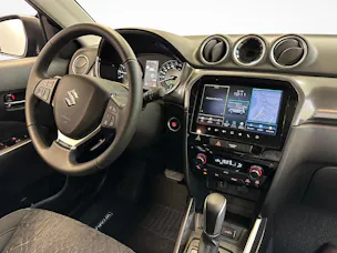 Suzuki Vitara 1.4 T Sakura Top Hybrid 4x4