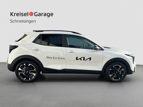 Vehicle image 6 Vehicle image 6