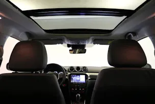 Suzuki Vitara 1.4 T Sakura Top Hybrid 4x4