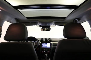 Vehicle image SUZUKI Vitara 1.4 T Sakura Top Hybrid 4x4