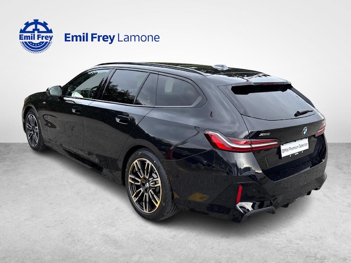 Vehicle image BMW 5 SERIES