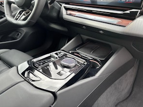 Vehicle image BMW 520d xDrive Touring