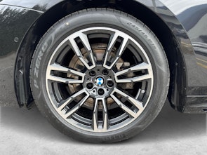 Vehicle image BMW 520d xDrive Touring