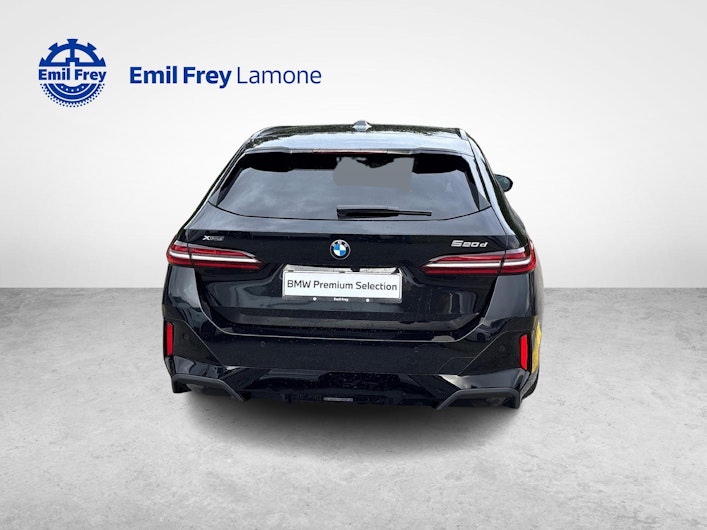 Vehicle image BMW 5 SERIES