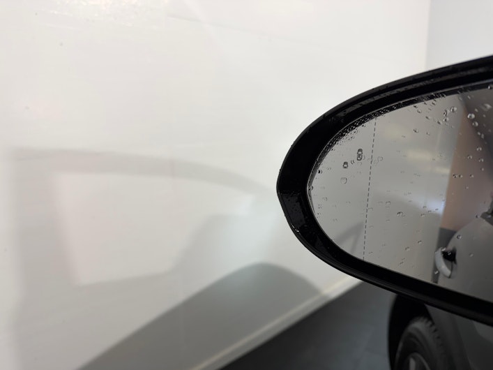 Vehicle image KIA NIRO