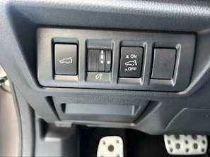 SUBARU OUTBACK 25