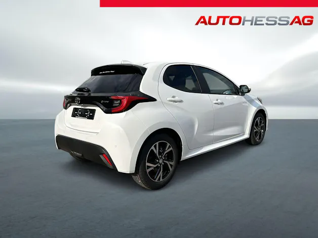 Toyota Yaris 1.5 VVT-i HSD Trend