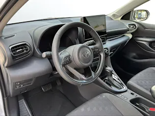 Toyota Yaris 1.5 VVT-i HSD Trend