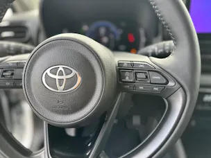 Toyota Yaris 1.5 VVT-i HSD Trend