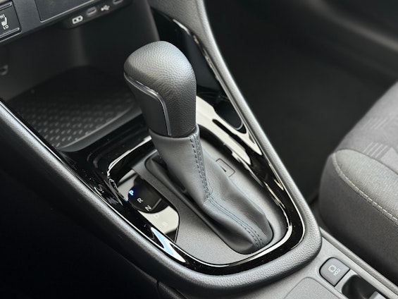 Vehicle image 21 Vehicle image 21