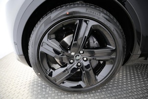 Fahrzeugbild LAND ROVER Discovery 3.0 D I6 350 Dynamic SE