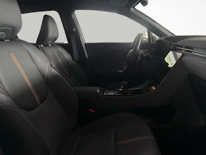 https://vehicle.imgix.net/4161792/b4a8c760-8eca-4f5a-a7ad-b8bea12b9490.jpg