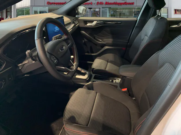 Ford Focus SW 1.0i EcoB Hybrid 155 ST-Line