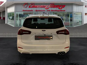 Ford Focus SW 1.0i EcoB Hybrid 155 ST-Line