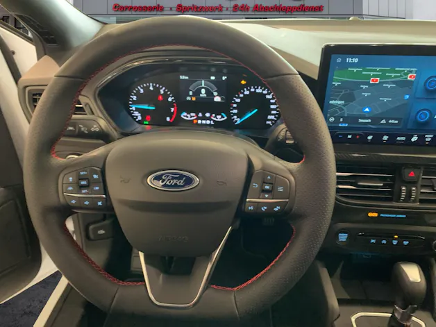Ford Focus SW 1.0i EcoB Hybrid 155 ST-Line