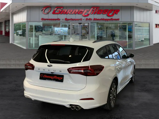 Ford Focus SW 1.0i EcoB Hybrid 155 ST-Line X