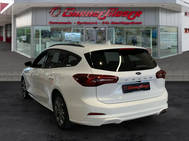 Ford Focus SW 1.0i EcoB Hybrid 155 ST-Line X