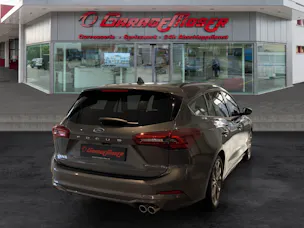 Ford Focus SW 1.0i EcoB Hybrid 155 ST-Line X