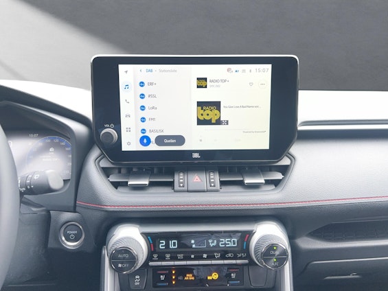 Vehicle image 9 Vehicle image 9