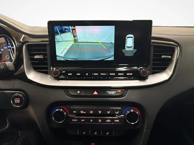 Kia Ceed SW 1.6 CRDi MHEV Power + Pneumatici invernali