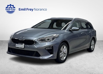 Vehicle image KIA Ceed SW 1.6 CRDi MHEV Power + Pneumatici invernali Vehicle image KIA Ceed SW 1.6 CRDi MHEV Power + Pneumatici invernali