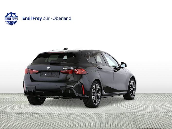 Vehicle image BMW 1 SERIES