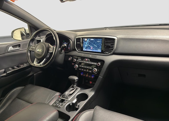 Vehicle image 13 Vehicle image 13