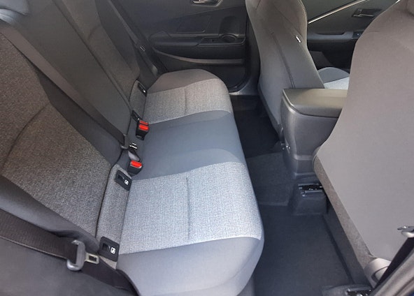 Vehicle image 6 Vehicle image 6