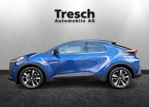 Vehicle image 4 Vehicle image 4