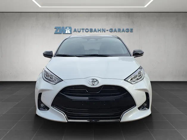 Toyota Yaris 1.5 VVT-i HSD Premium