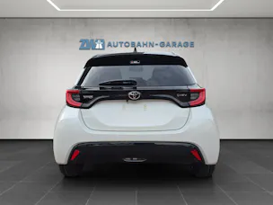 Toyota Yaris 1.5 VVT-i HSD Premium