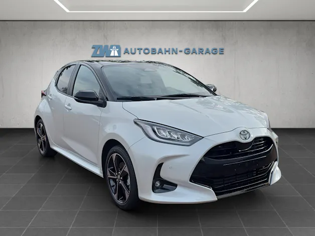 Toyota Yaris 1.5 VVT-i HSD Premium