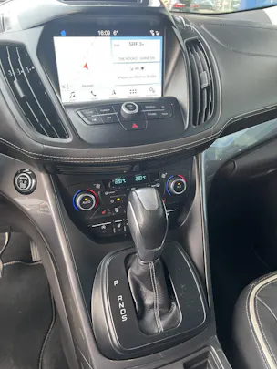 Ford Kuga 2.0 TDCi 180 Vignale FPS