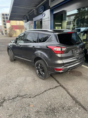Ford Kuga 2.0 TDCi 180 Vignale FPS