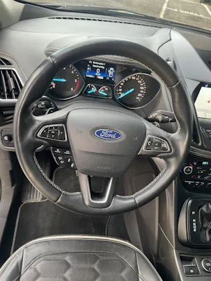 Ford Kuga 2.0 TDCi 180 Vignale FPS
