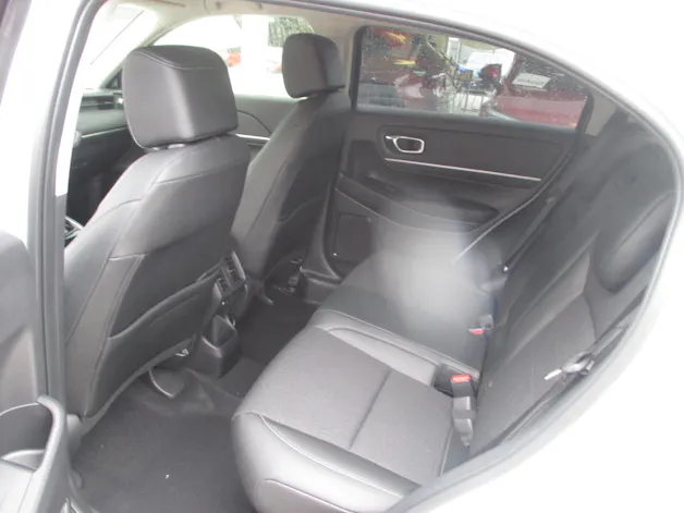 Honda HR-V 1.5 i-MMD Advance Hybrid - mit Aktionsleasing 1.9% und 8 Jahren Garantie!