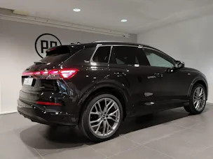 Audi Q4 e-tron 45 Edition Swiss Ski quattro