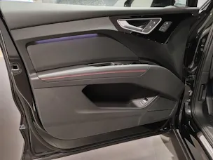 Audi Q4 e-tron 45 Edition Swiss Ski quattro