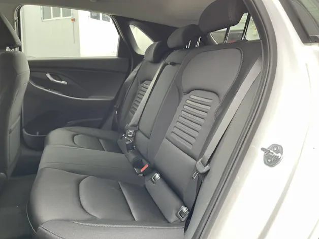 Hyundai i30 1.5 T-GDi Amplia