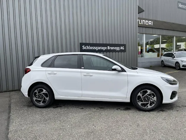 Hyundai i30 1.5 T-GDi Amplia
