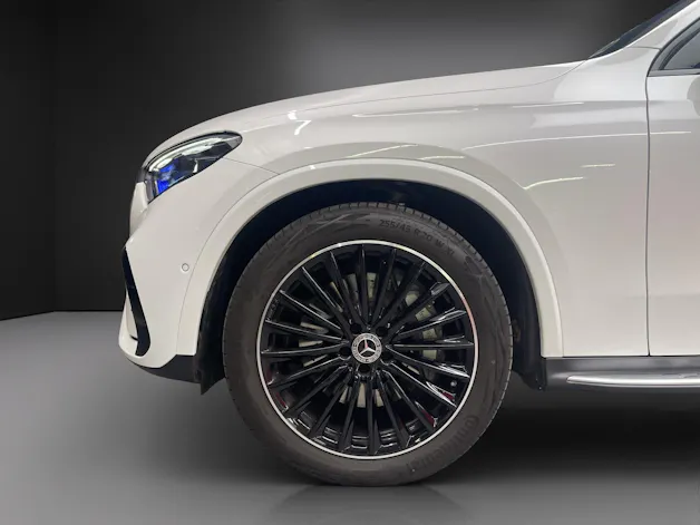 MERCEDES-BENZ GLC 220 d 4M 9G-Tronic