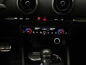 Audi S3 Sportback 2.0 TFSI quattro S-tronic