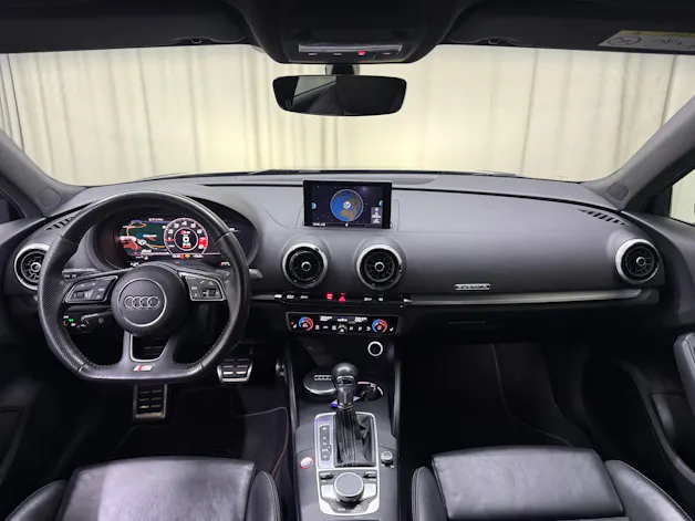 Audi S3 Sportback 2.0 TFSI quattro S-tronic