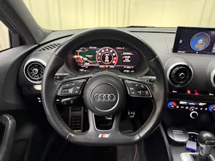 Audi S3 Sportback 2.0 TFSI quattro S-tronic