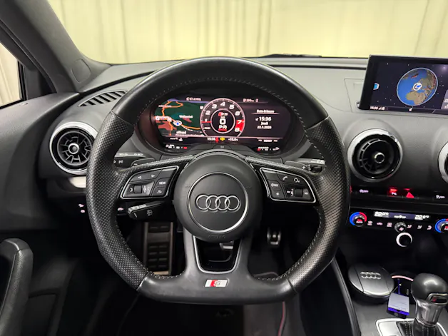 Audi S3 Sportback 2.0 TFSI quattro S-tronic