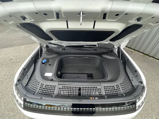 Hyundai Ioniq 9 Calligraphy 4WD