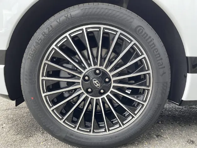 Hyundai Ioniq 9 Calligraphy 4WD