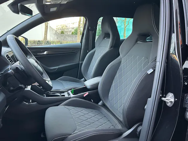 Škoda Karoq 1.5 TSI SportLine DSG